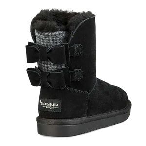 Kookaburra by UGG Attie size 4